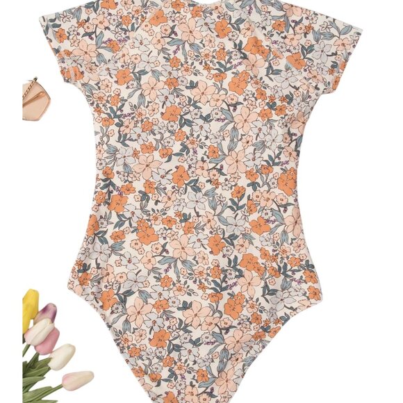 CUPSCHE Floral Front Zip Short Sleeve Swimsuit Size XL NEW NWT - Picture 4 of 6